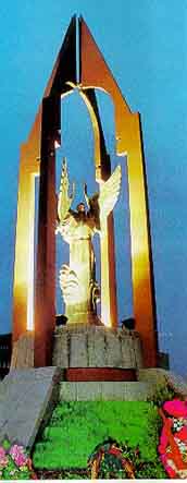 Памятник тулякам, погибшим  в боях за Родину